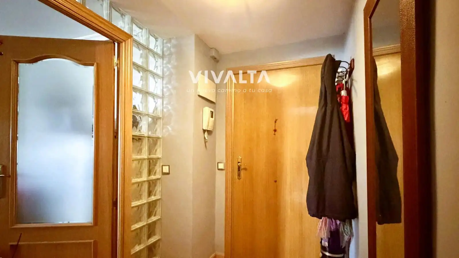Bedroom of Flat for sale in Madrid  with Air Conditioner, Heating and Swimming Pool