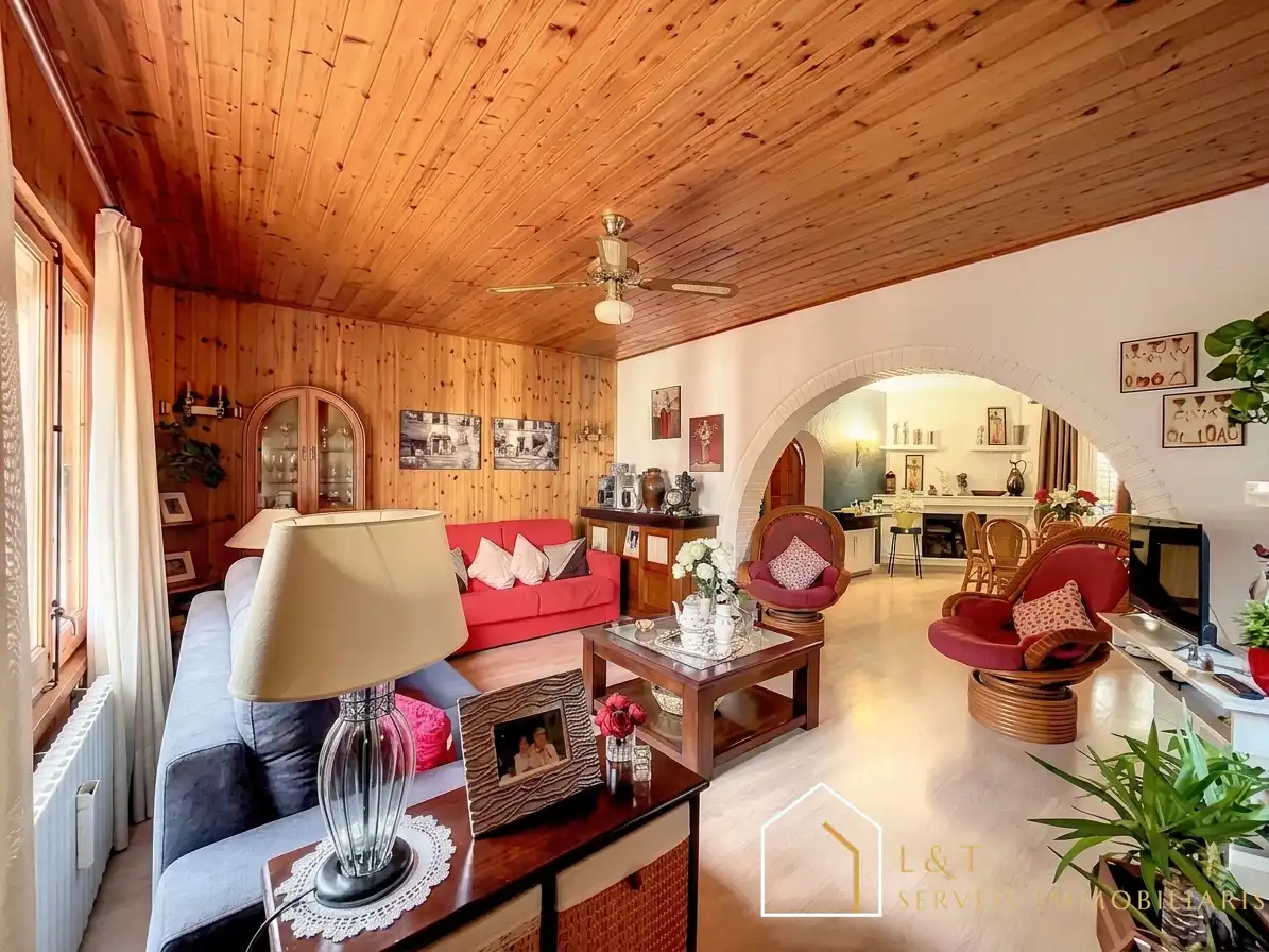 Sala de estar de Casa o chalet en venta en Vallgorguina con Calefacción, Jardín privado y Parquet