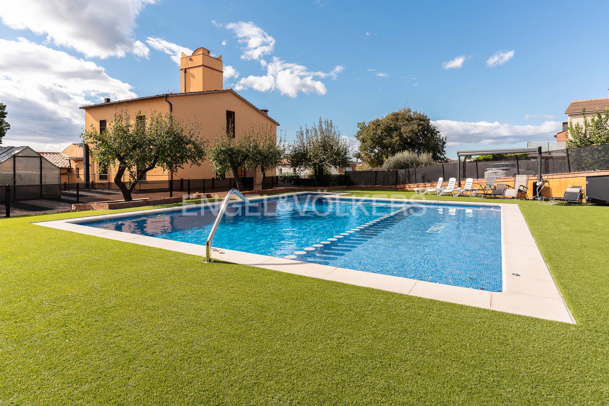 Piscina de Finca rústica en venda en L'Ametlla del Vallès amb Calefacció, Jardí privat i Piscina