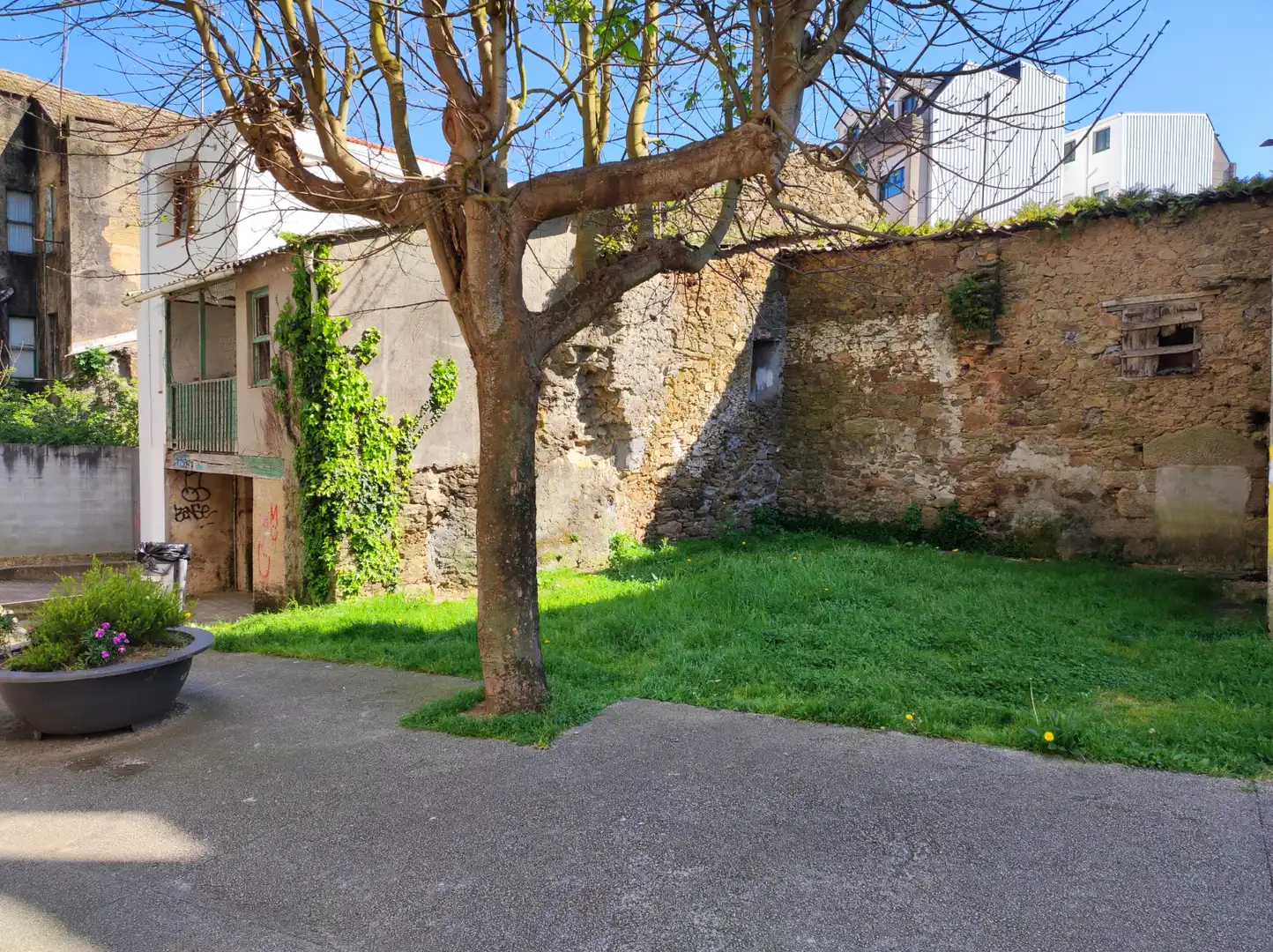 Casa amb terrassa en venda a Avenida dos Mártires, imagen 4