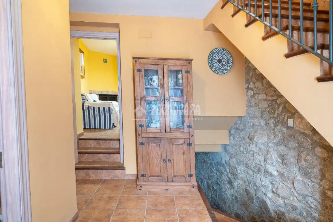Casa adosada en venta en Úbeda con Calefacción y Balcón