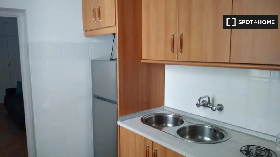 Habitación en Ciudad Jardín - Tagarete - El Zapillo