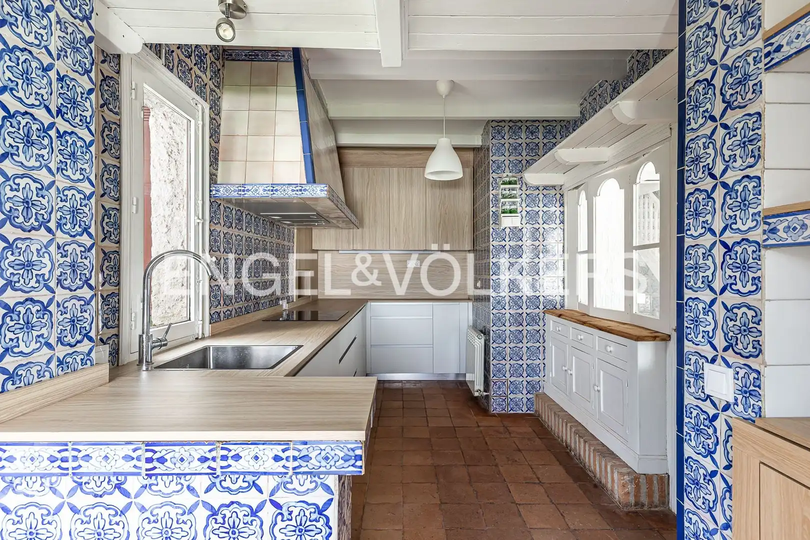 Cocina de Casa o chalet de alquiler en Las Rozas de Madrid con Calefacción, Jardín privado y Terraza