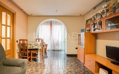 Flat for sale in  Barcelona Capital  with Heating