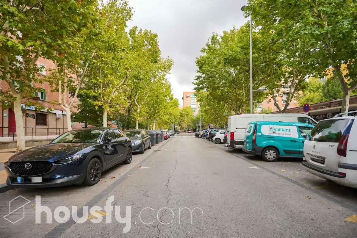 Piso con ascensor en venta en Calle la Chulapona ., imagen 30