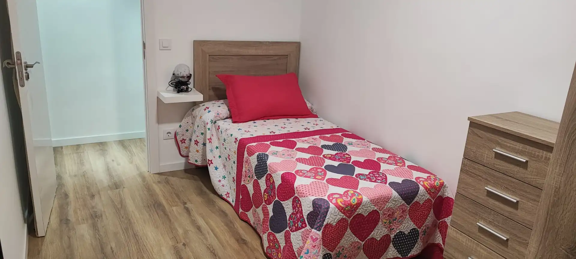 Dormitori de Pis per a compartir en Getafe amb Aire condicionat, Calefacció i Parquet