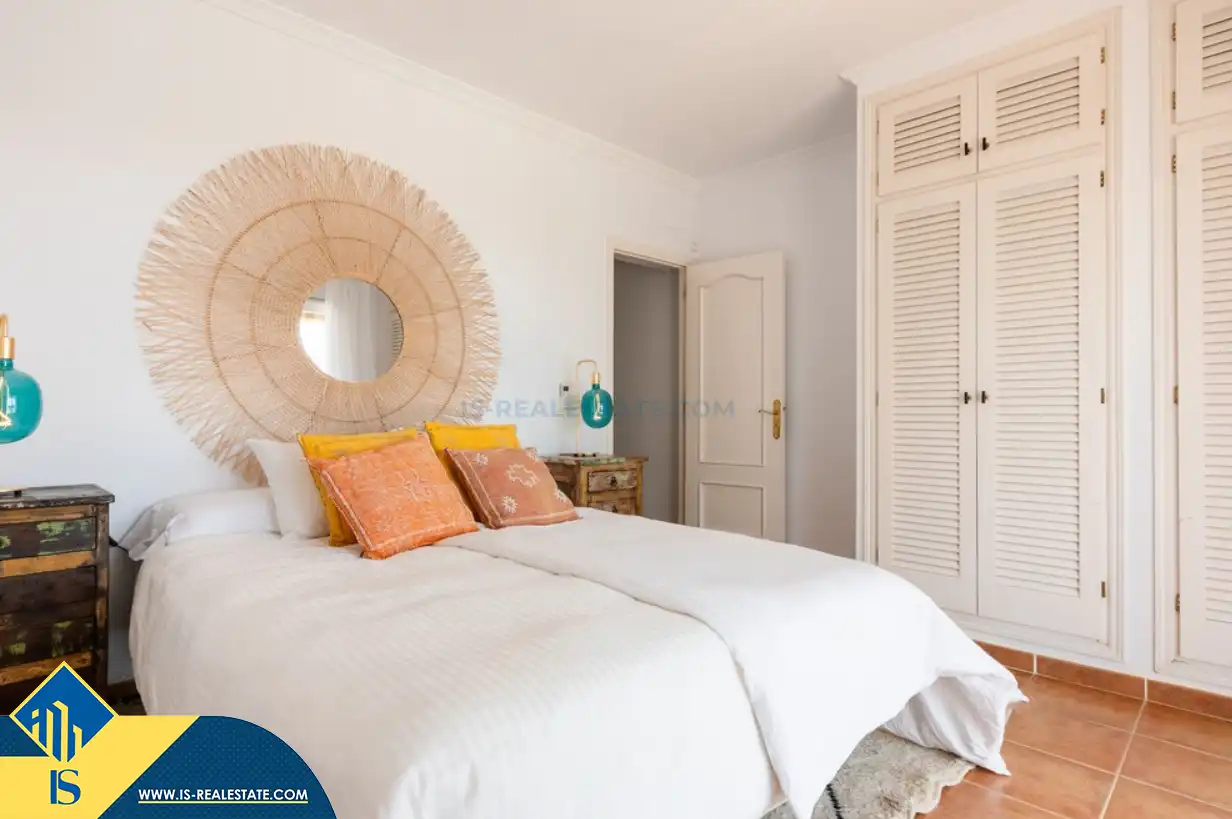 Dormitori de Casa o xalet en venda en Santa Eulària des Riu amb Aire condicionat, Calefacció i Jardí privat