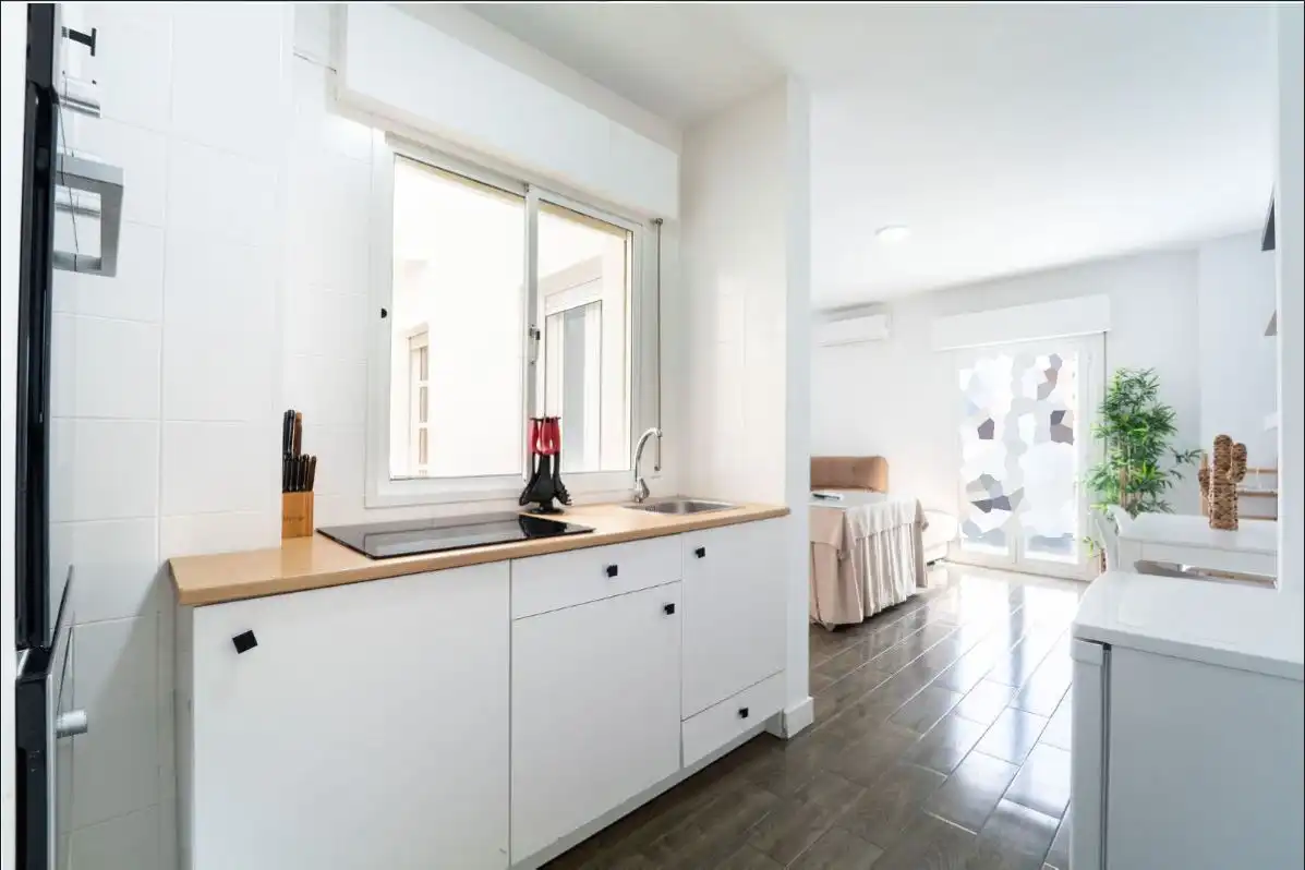 Flat with terrace for sale in Centro, imagen 3