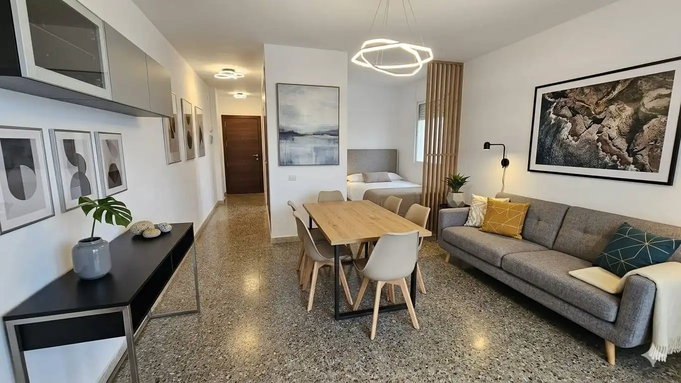 Sala de estar de Ático en venta en Salou con Terraza, Amueblado y Balcón