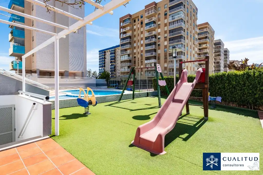 Swimming pool of Flat for sale in Benicasim / Benicàssim  with Storage room