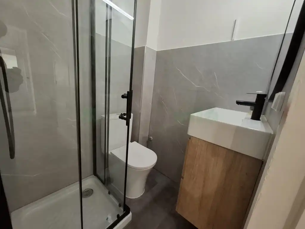 Baño de Piso en venta en Pineda de Mar