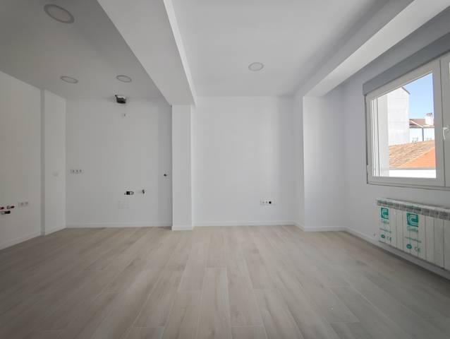 Piso en Venta en Rúa Pascual Veiga, 9 en Centro