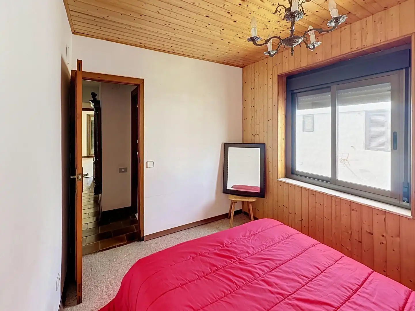 Dormitori de Casa adosada en venda en El Puig de Santa Maria amb Jardí privat, Terrassa i Balcó