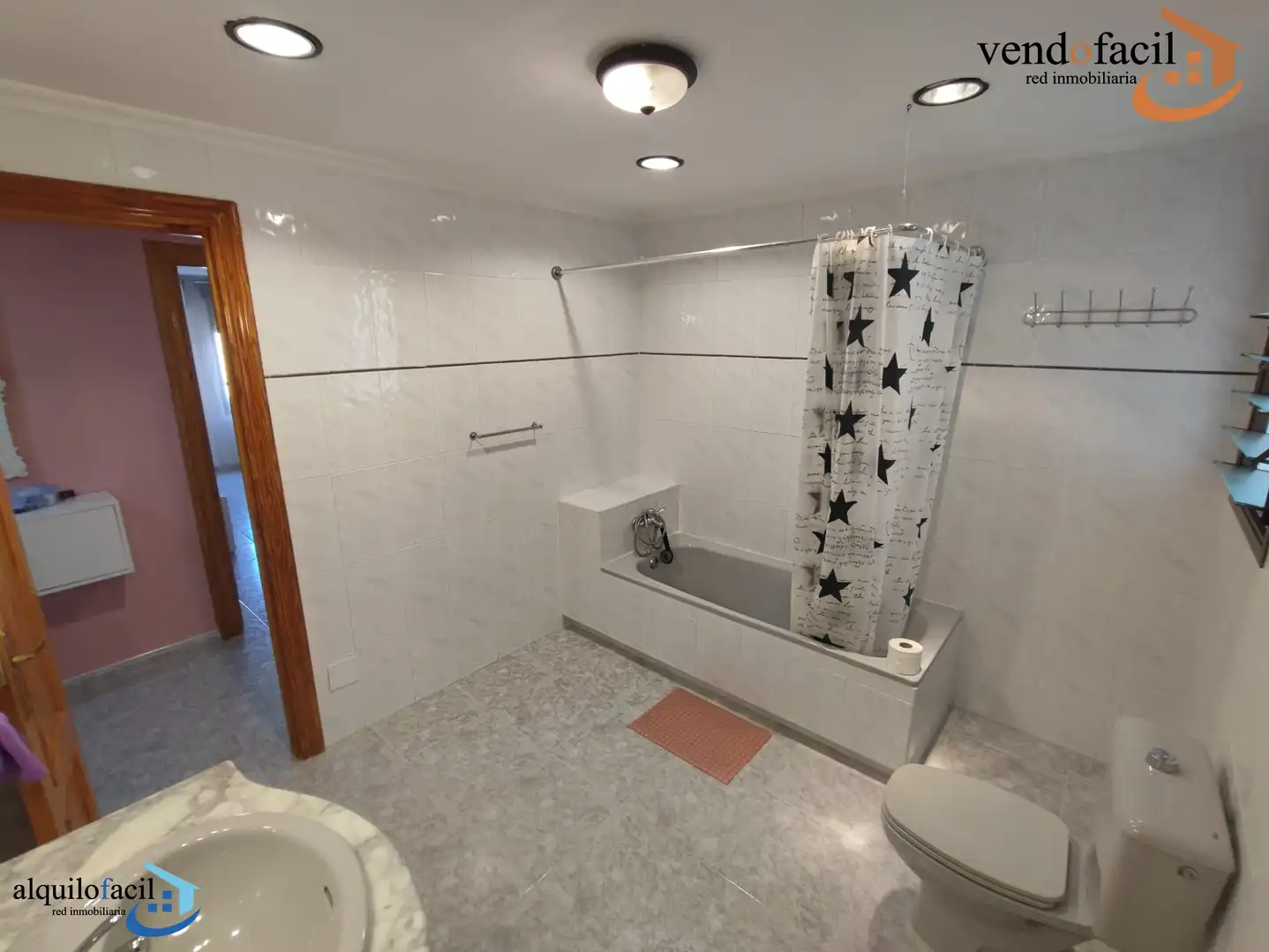 Bathroom of Flat for sale in Murcia  with Air Conditioner, Heating and Furnished