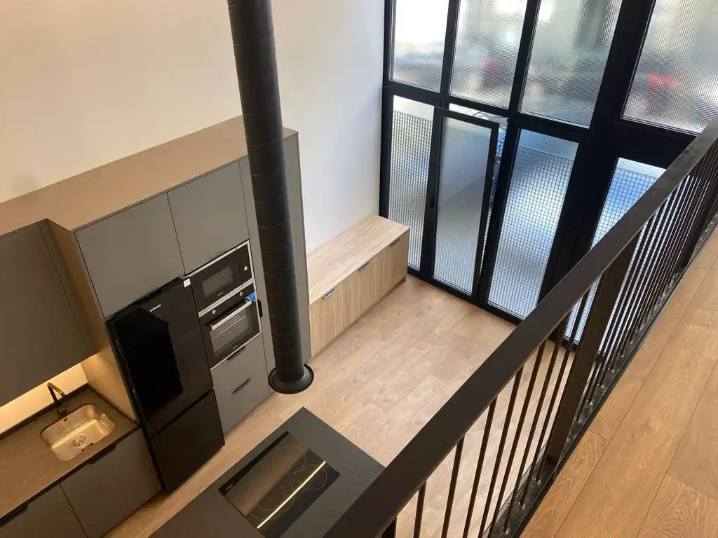 Cuina de Loft de lloguer en A Coruña Capital  amb Calefacció, Parquet i Forn