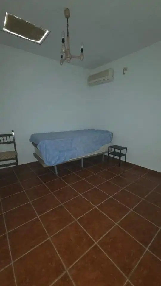 Habitación de Casa o chalet en venta en Barajas de Melo con Aire acondicionado, Calefacción y Amueblado