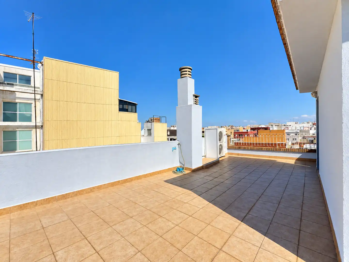 Casa a schiera con terrazza in vendita a Avinguda Gómez Ferrer Gómez Ferrer, imagen 56