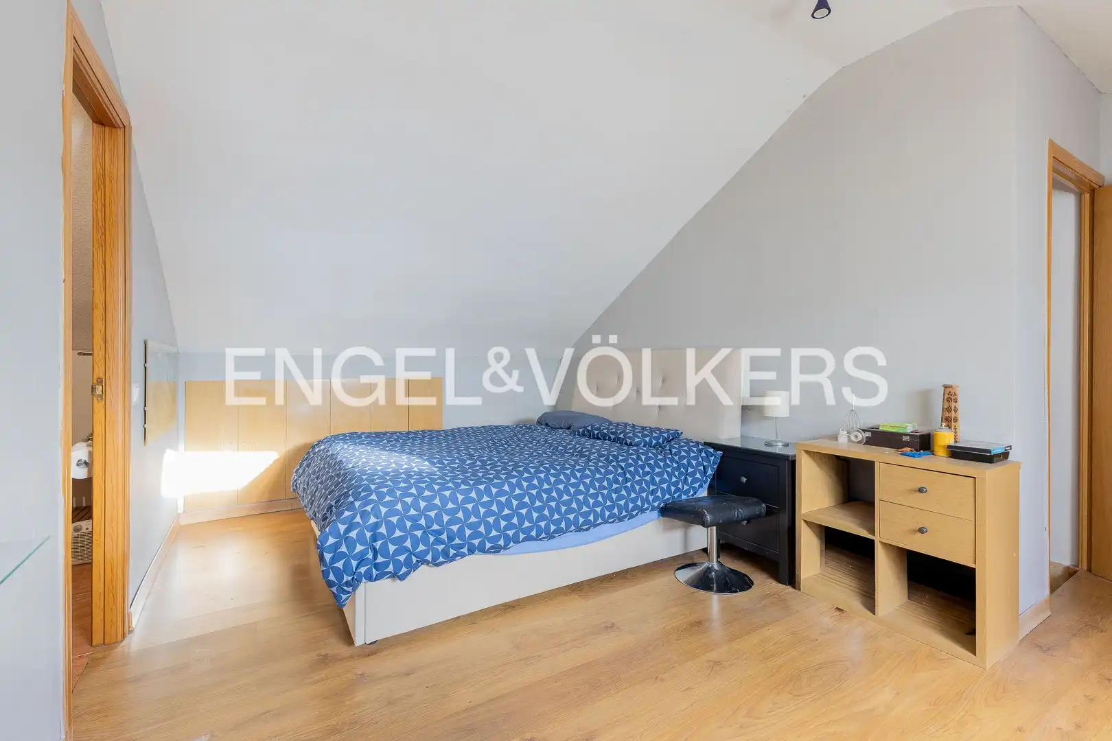 Bedroom of Houses for sale in San Lorenzo de El Escorial  with Heating and Private garden