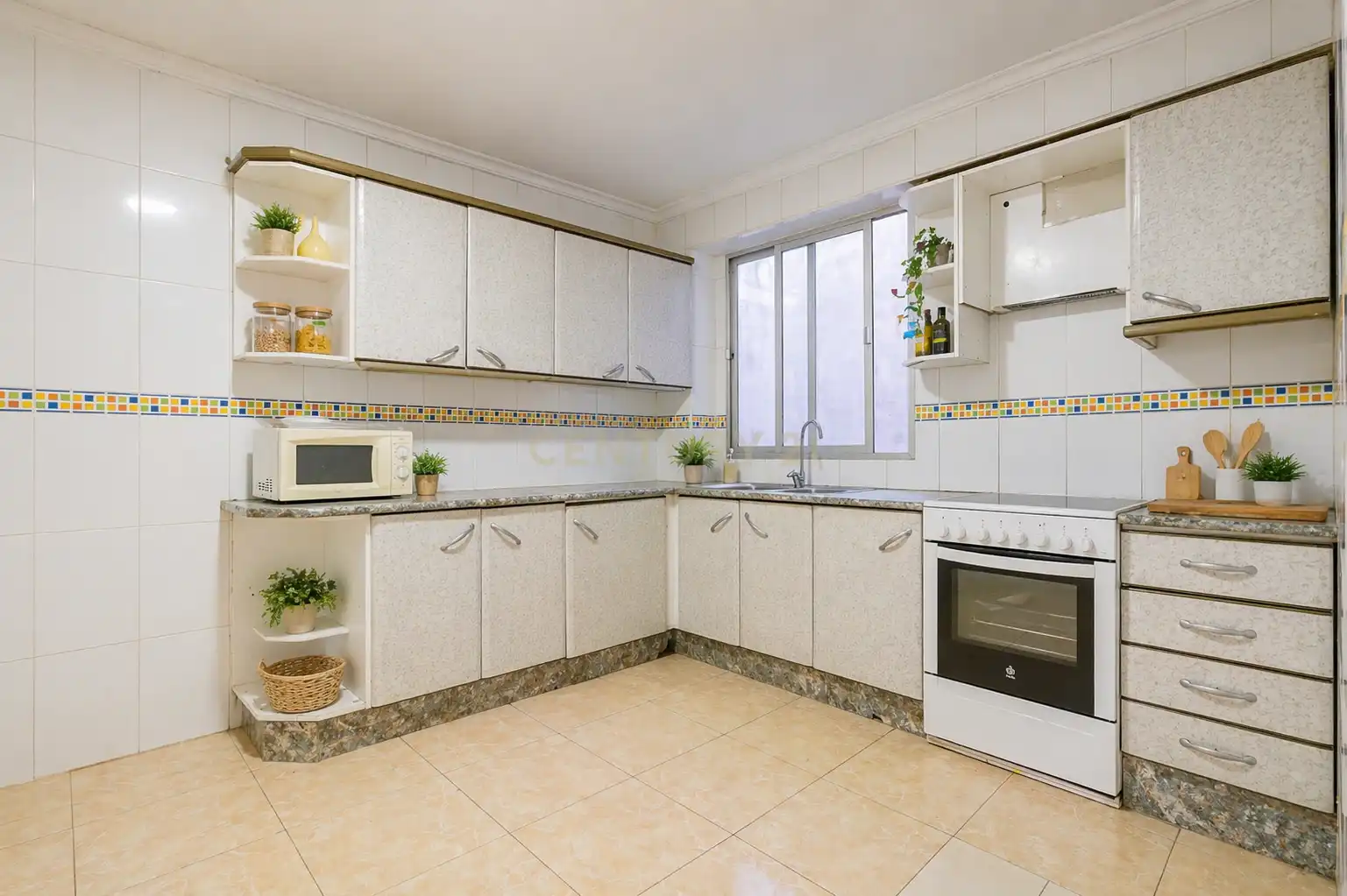 Cocina de Piso en venta en Sollana con Balcón