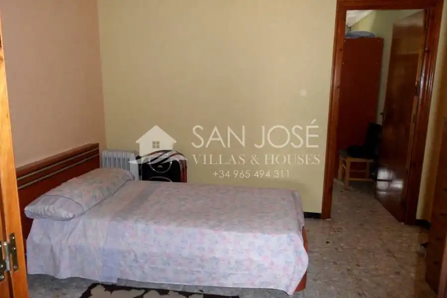 Casa con terraza en venta en Hondón de las Nieves / El Fondó de les Neus, imagen 11