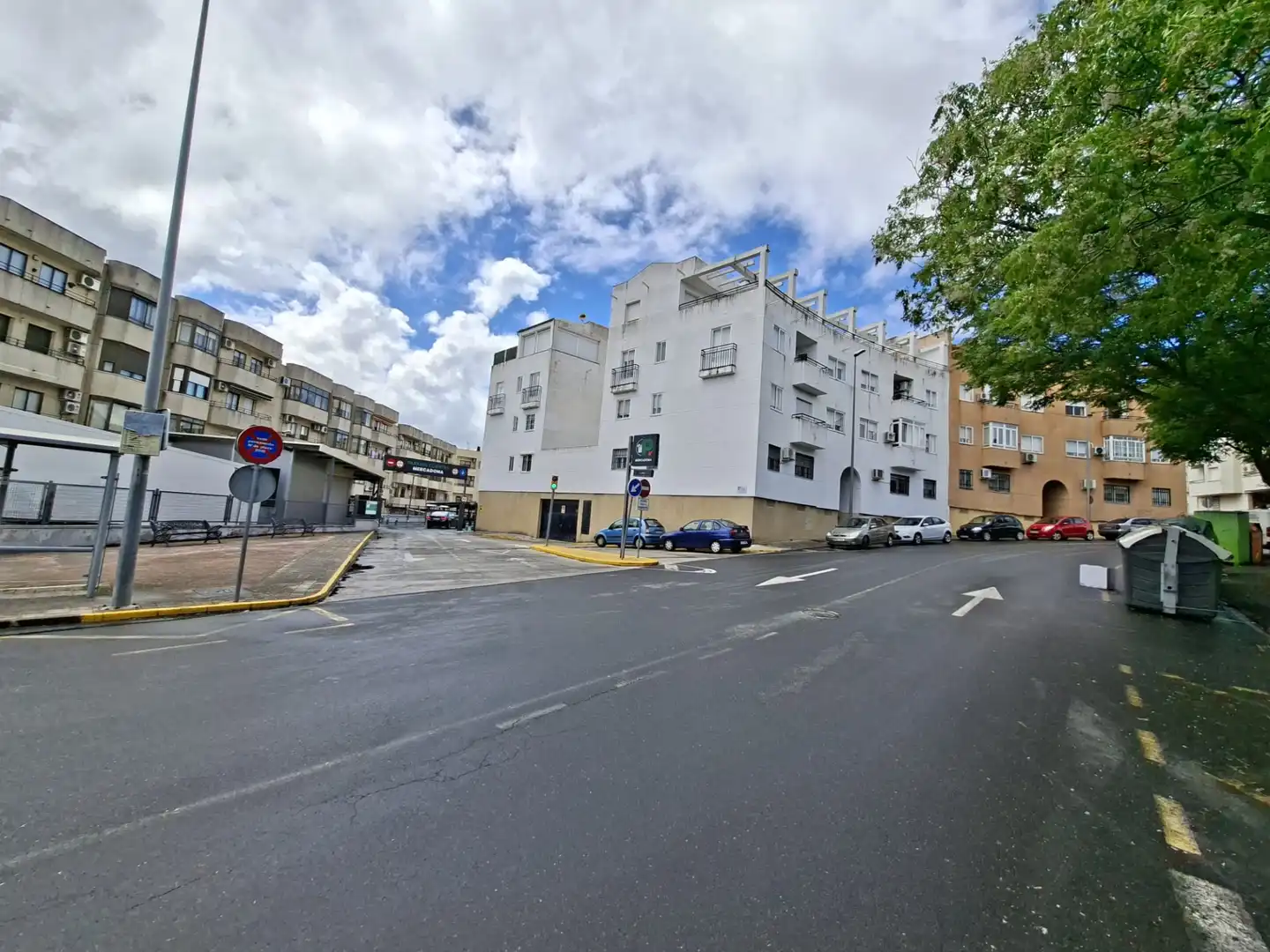 Parking de Piso de alquiler en Plasencia con Aire acondicionado, Calefacción y Terraza