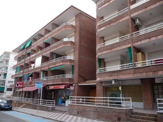 Außenansicht von Wohnungen zum Verkauf in Lloret de Mar mit Terrasse, Möbliert und Gemeinschaftspool