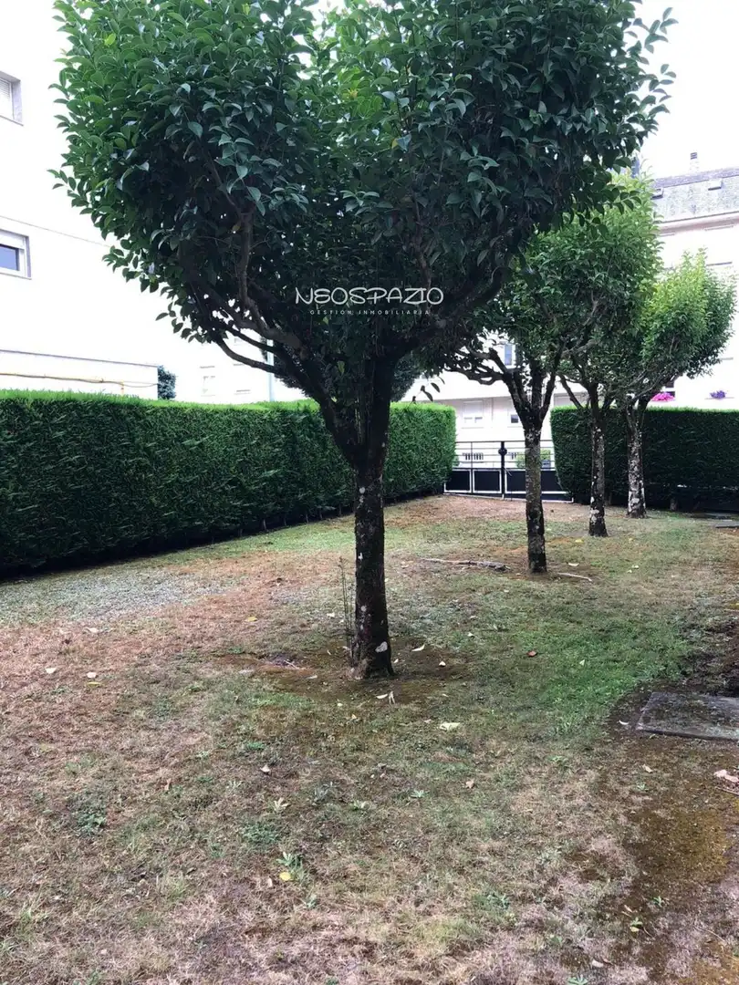 Vista exterior de Dúplex en venda en Lugo amb Calefacció, Terrassa i Traster