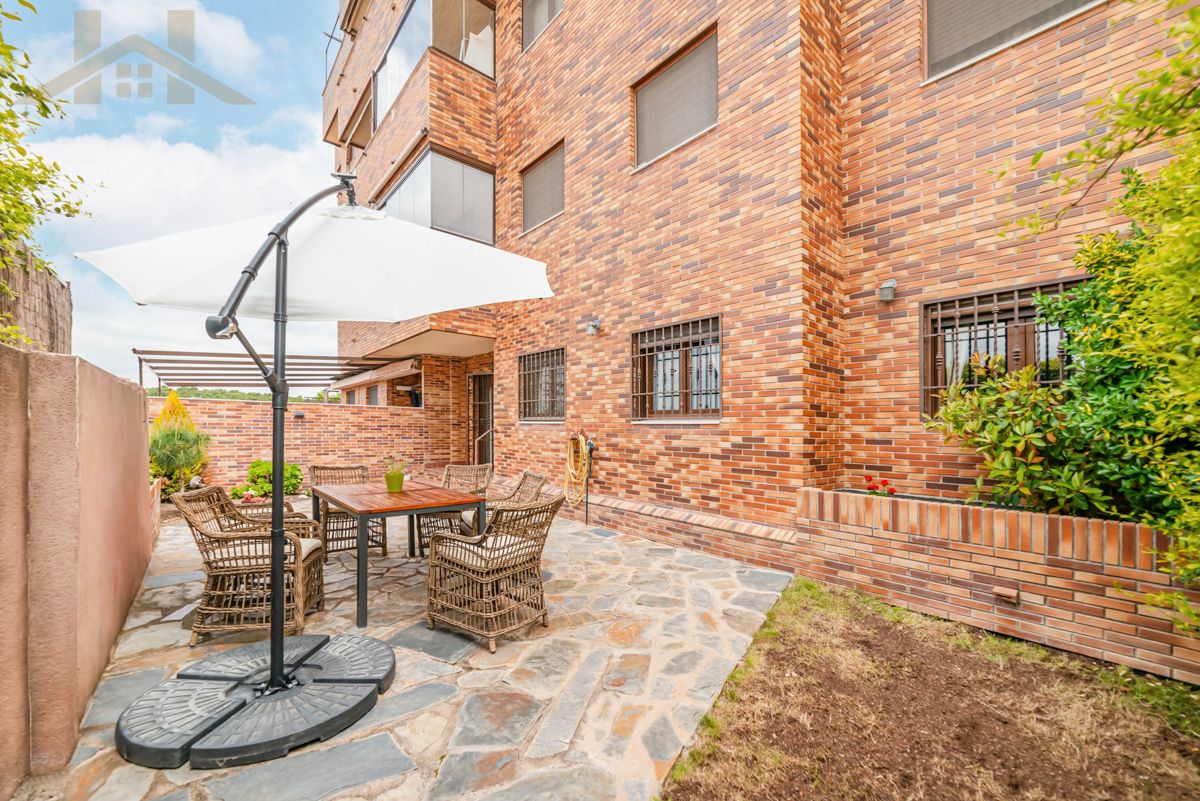 Terrace of Flat for sale in Navalcarnero  with Air Conditioner, Heating and Private garden