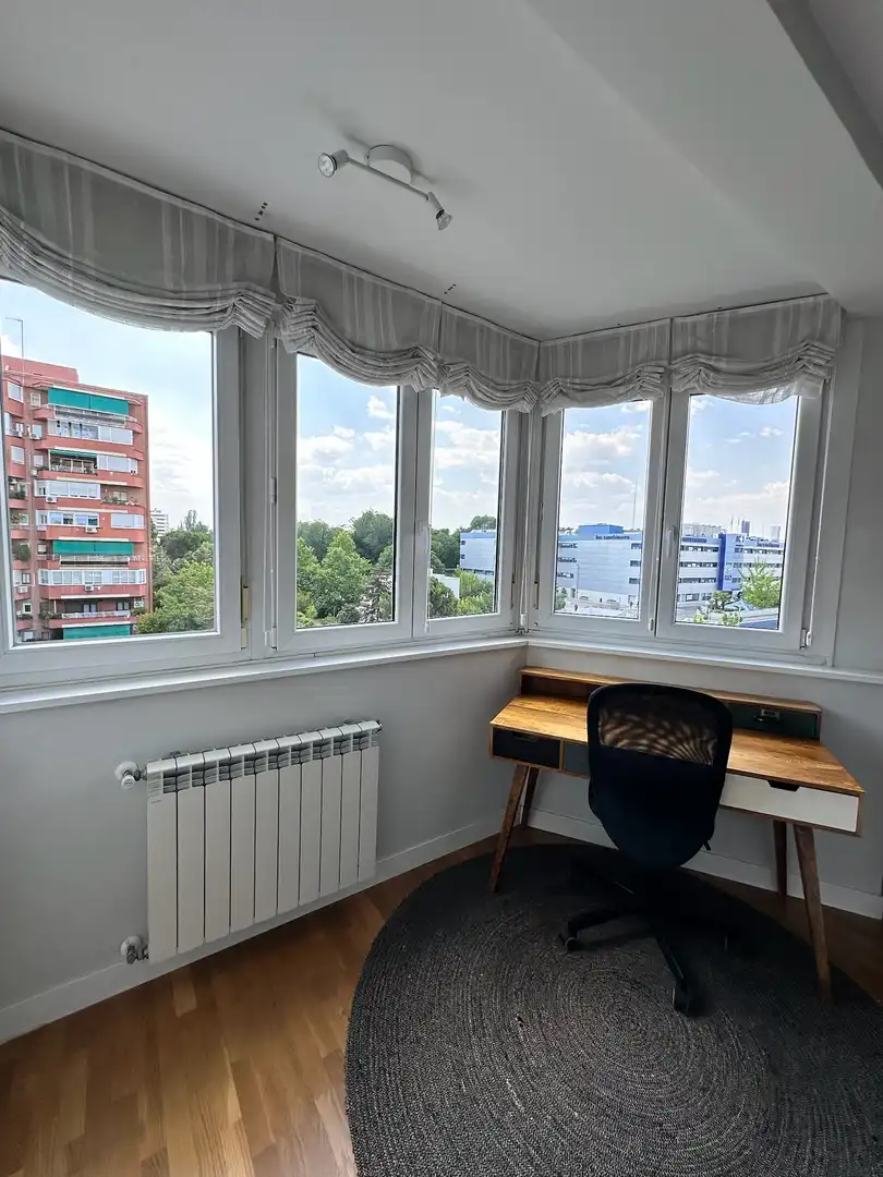 Balcony of Flat for sale in Madrid  with Air Conditioner, Parquet flooring and Storage room