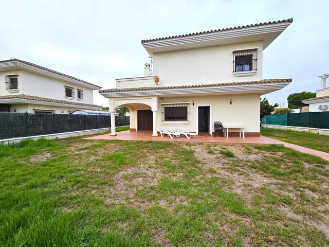 Casa-chalet en Venta en Novo Sancti Petri