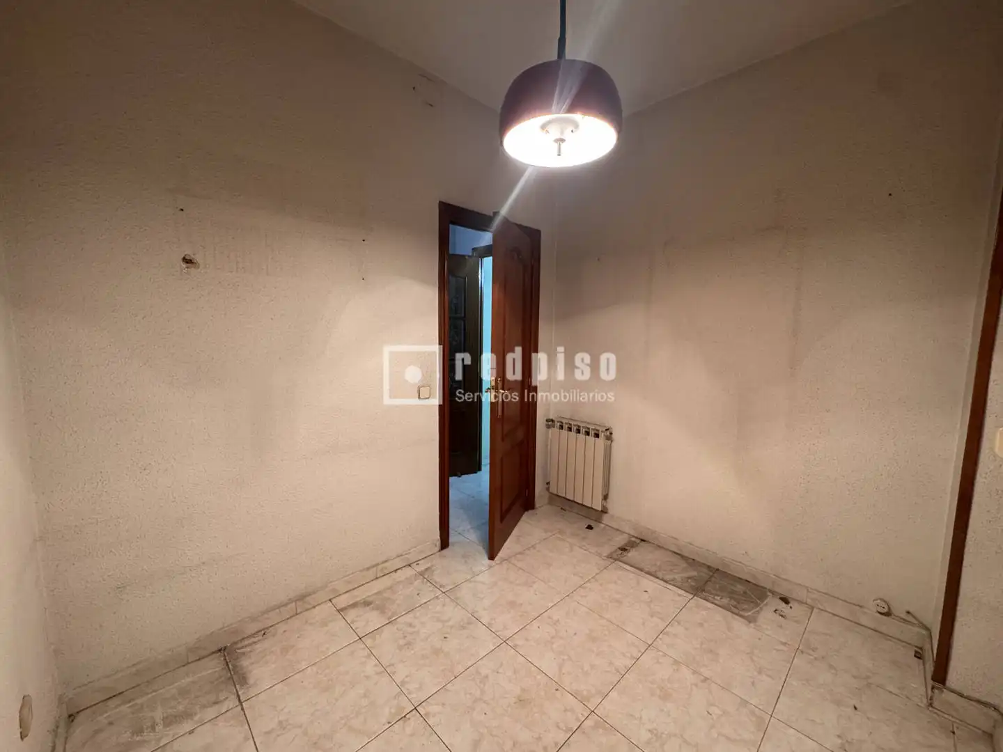 Habitación de Piso en venta en Madrid con Calefacción