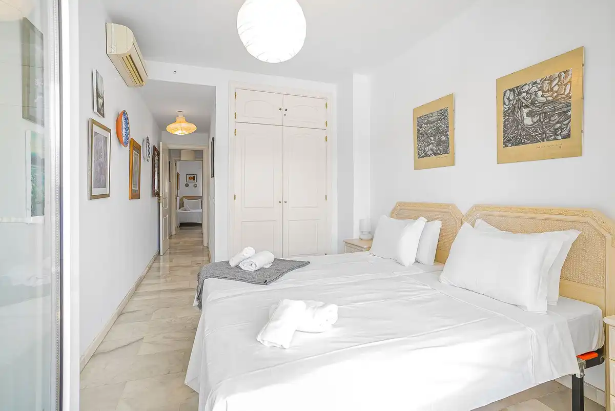 Apartament amb piscina en venda a Calahonda, imagen 12