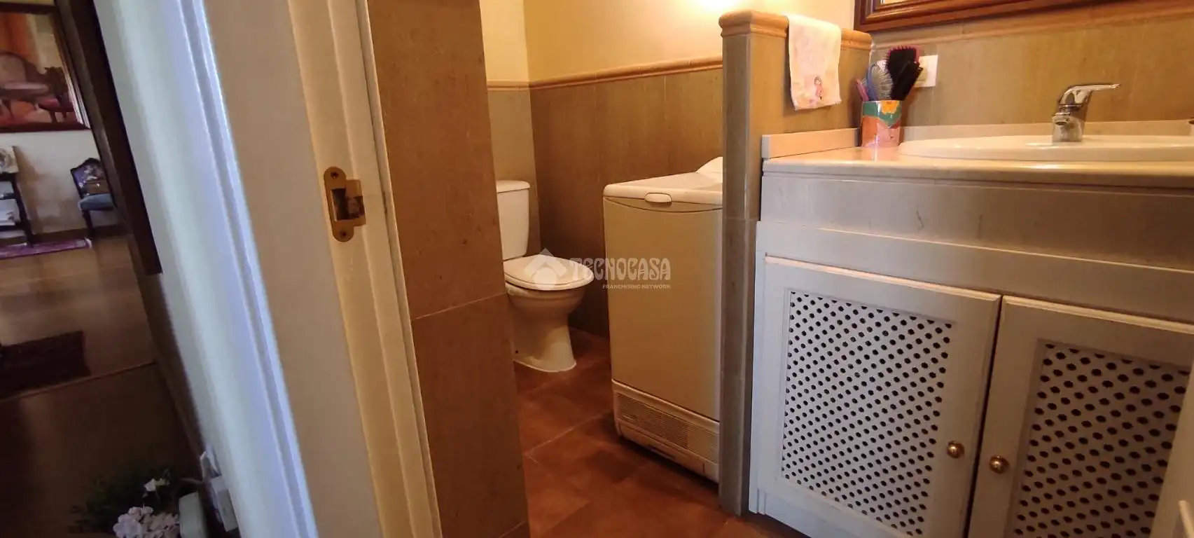 Badezimmer von Wohnung zum Verkauf in Sevilla mit Klimaanlage, Heizung und Terrasse