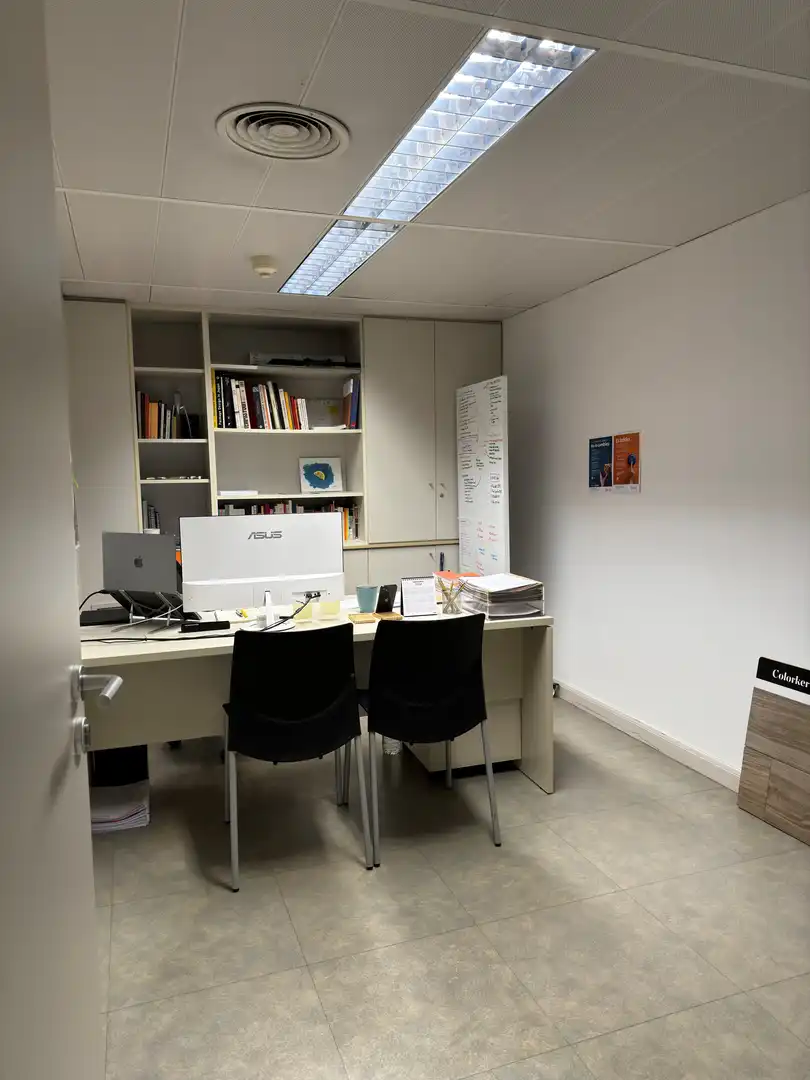Bureau avec terrasse à louer à Carrer de Sant Joan Baptista de la Salle 4, imagen 5