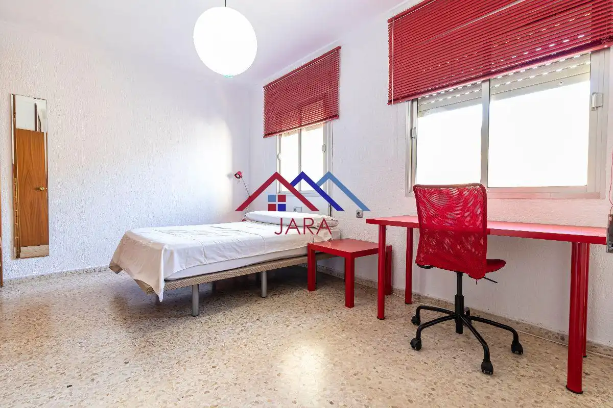 Apartamento de alquiler en Parque Atlántico - Ronda este