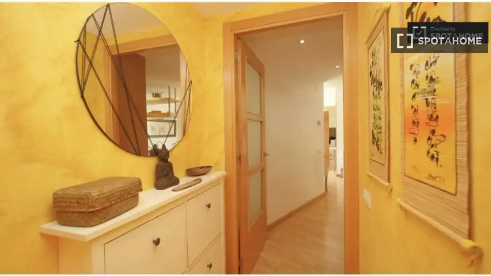 Room in El Carmel