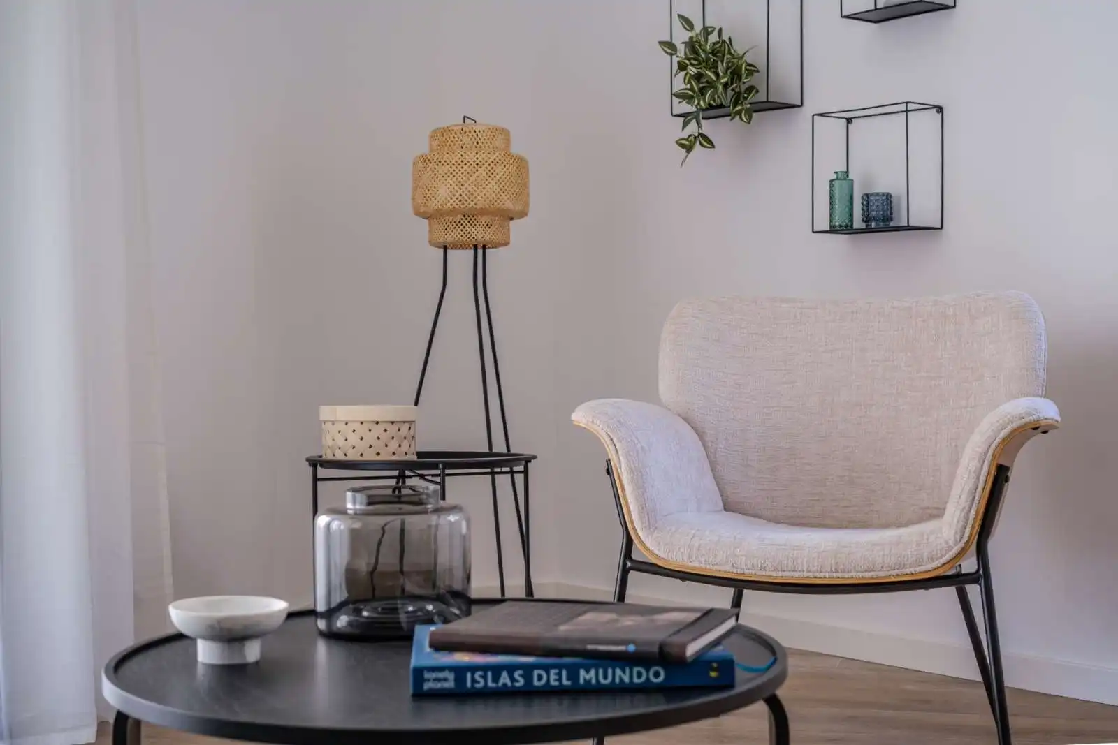 Sala d'estar de Apartament per a compartir en Valencia amb Aire condicionat, Terrassa i Moblat