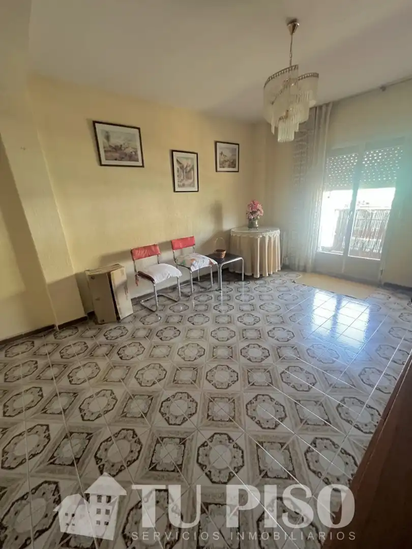 Living room of Flat for sale in Alcorcón  with Heating, Terrace and Furnished