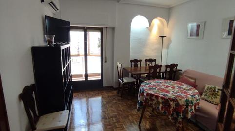 Foto 2 de Piso de alquiler en Avda de Madrid - Pº de la Estación, Jaén