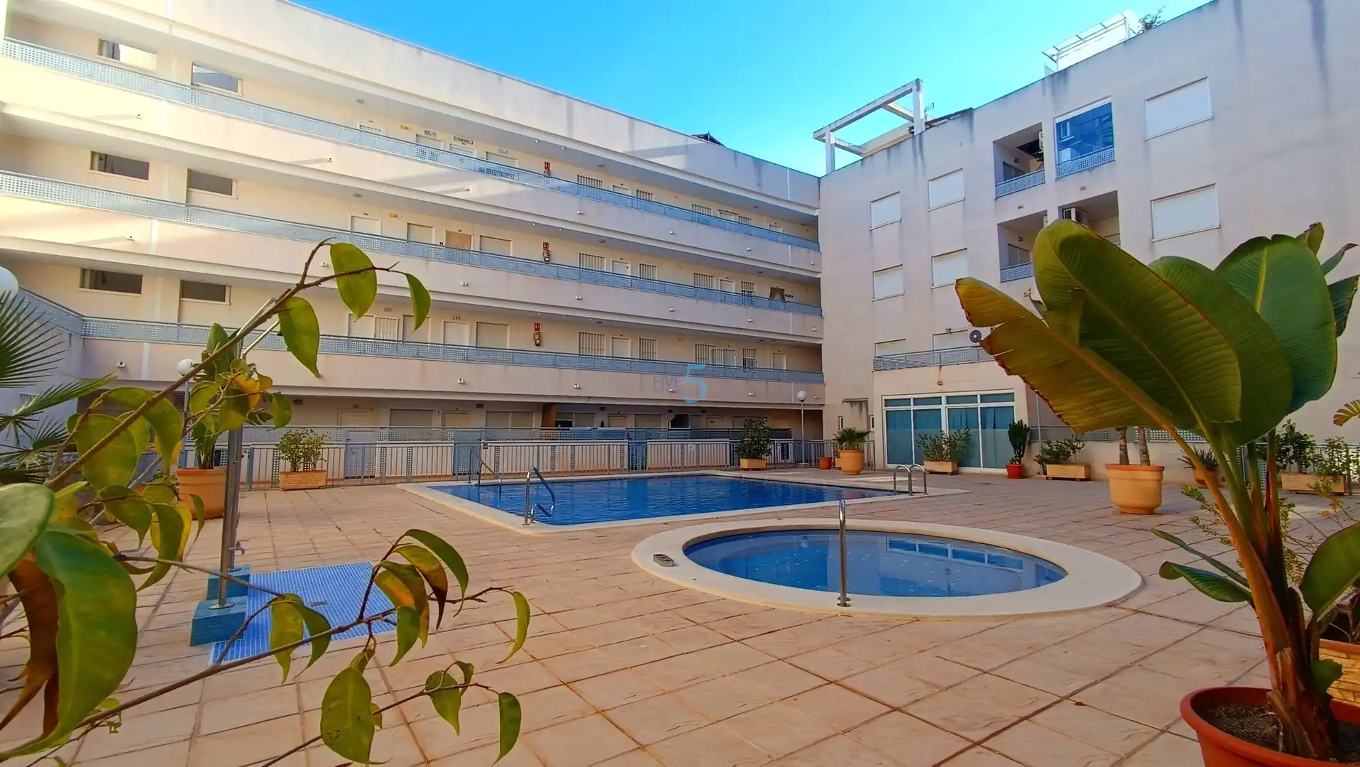 Piscina de Piso en venta en Almoradí con Piscina, Amueblado y Piscina comunitaria