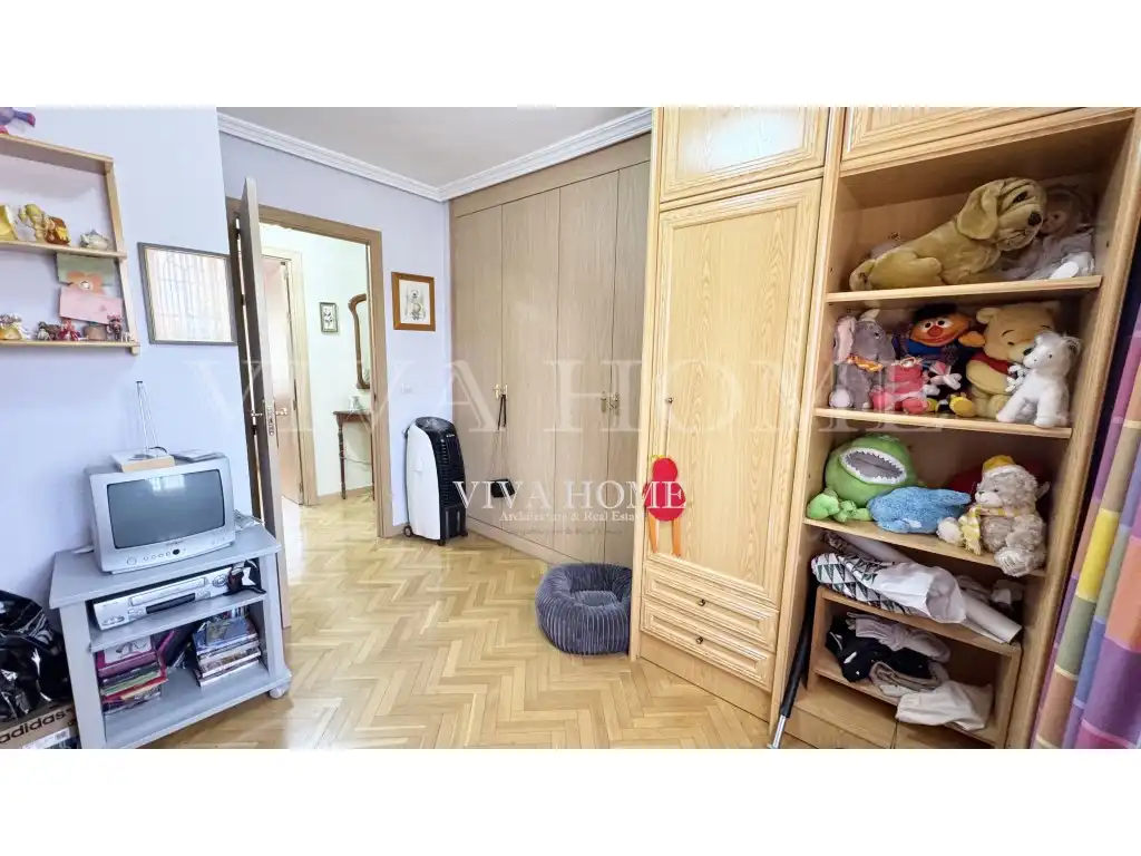 Bedroom of Houses for sale in Rivas-Vaciamadrid