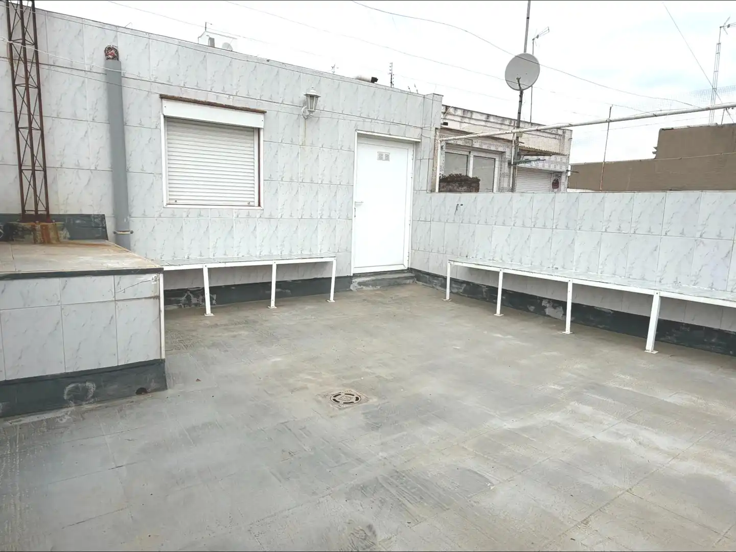 Terrasse von Erdgeschoss zum Verkauf in Centre