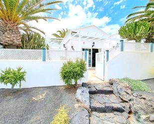 Exterior view of House or chalet for sale in Haría  with Air Conditioner, Private garden and Terrace