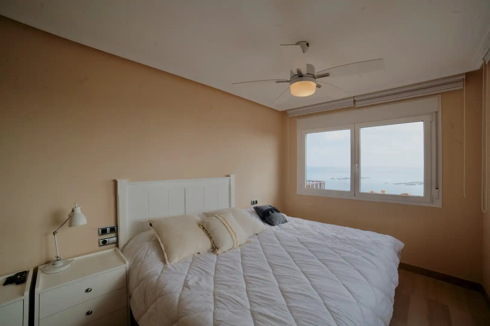Dormitori de Apartament en venda en Águilas amb Aire condicionat, Calefacció i Terrassa