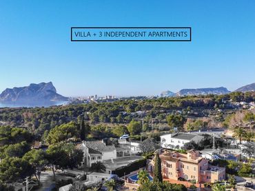 Casa amb balcó en venda a Benissa pueblo