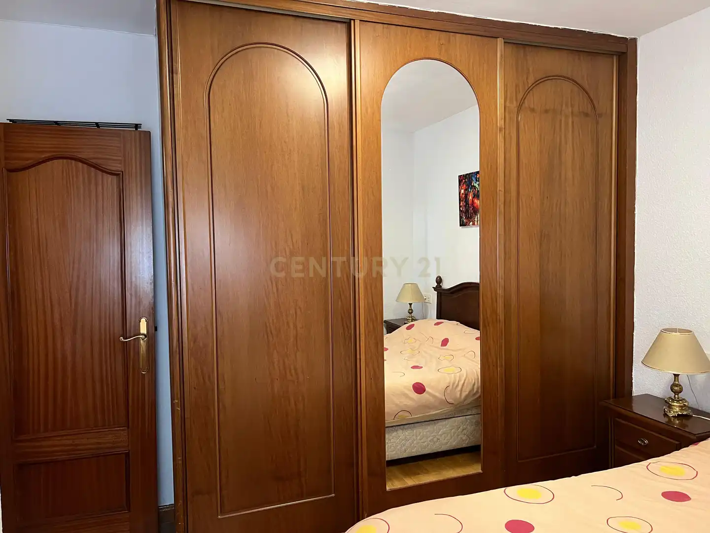 Dormitori de Apartament de lloguer en Granada amb Aire condicionat, Moblat i Forn
