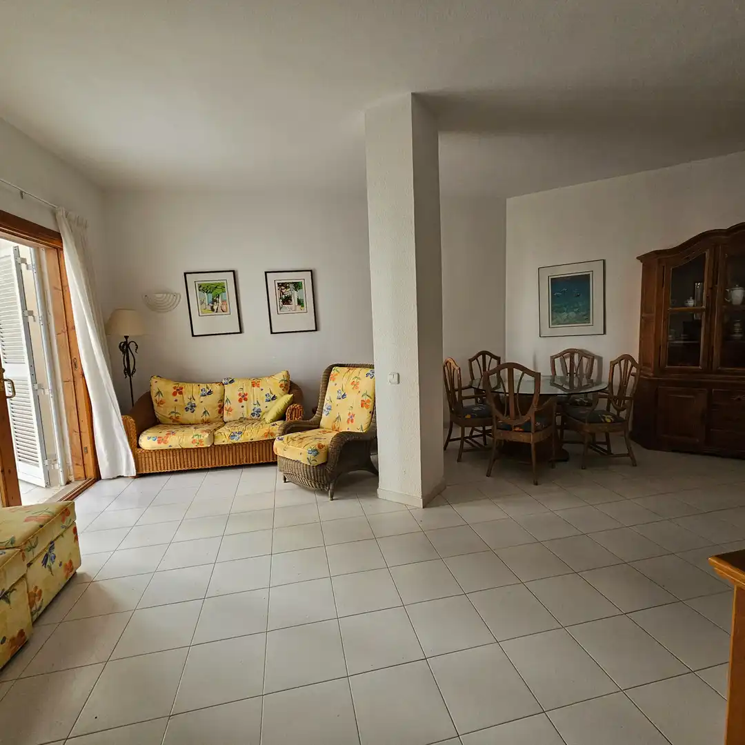 Sala d'estar de Casa adosada en venda en La Manga del Mar Menor amb Jardí privat, Terrassa i Moblat