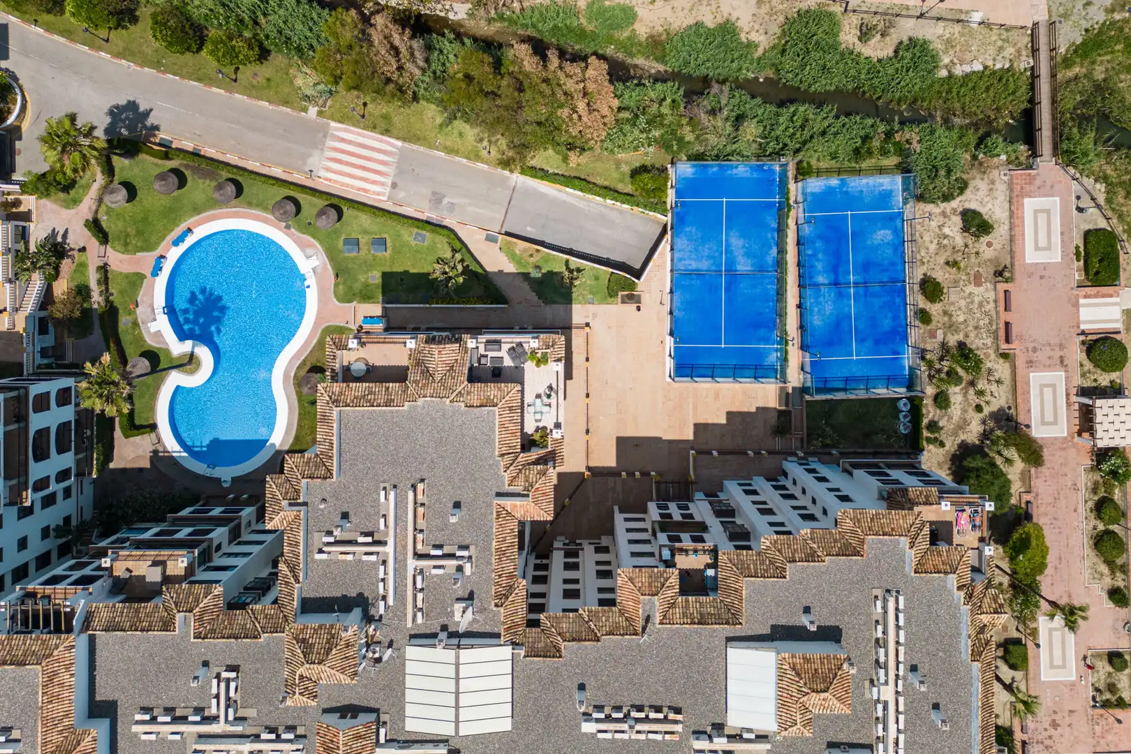 Mini appartamento con piscina in vendita a NACIONAL 340 157, imagen 32