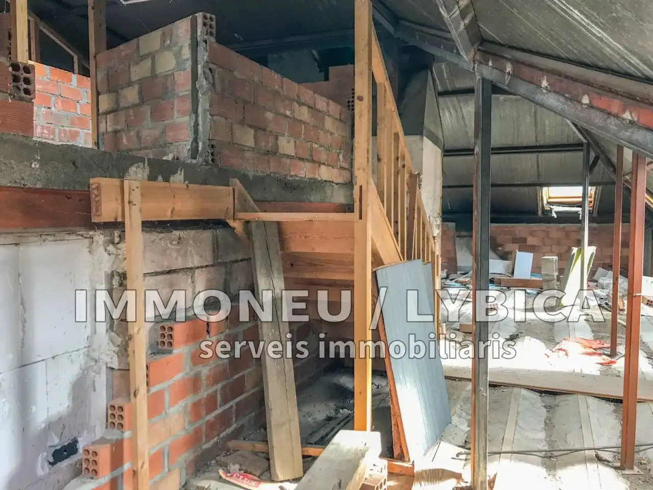 Ático en venta en Alp con Calefacción