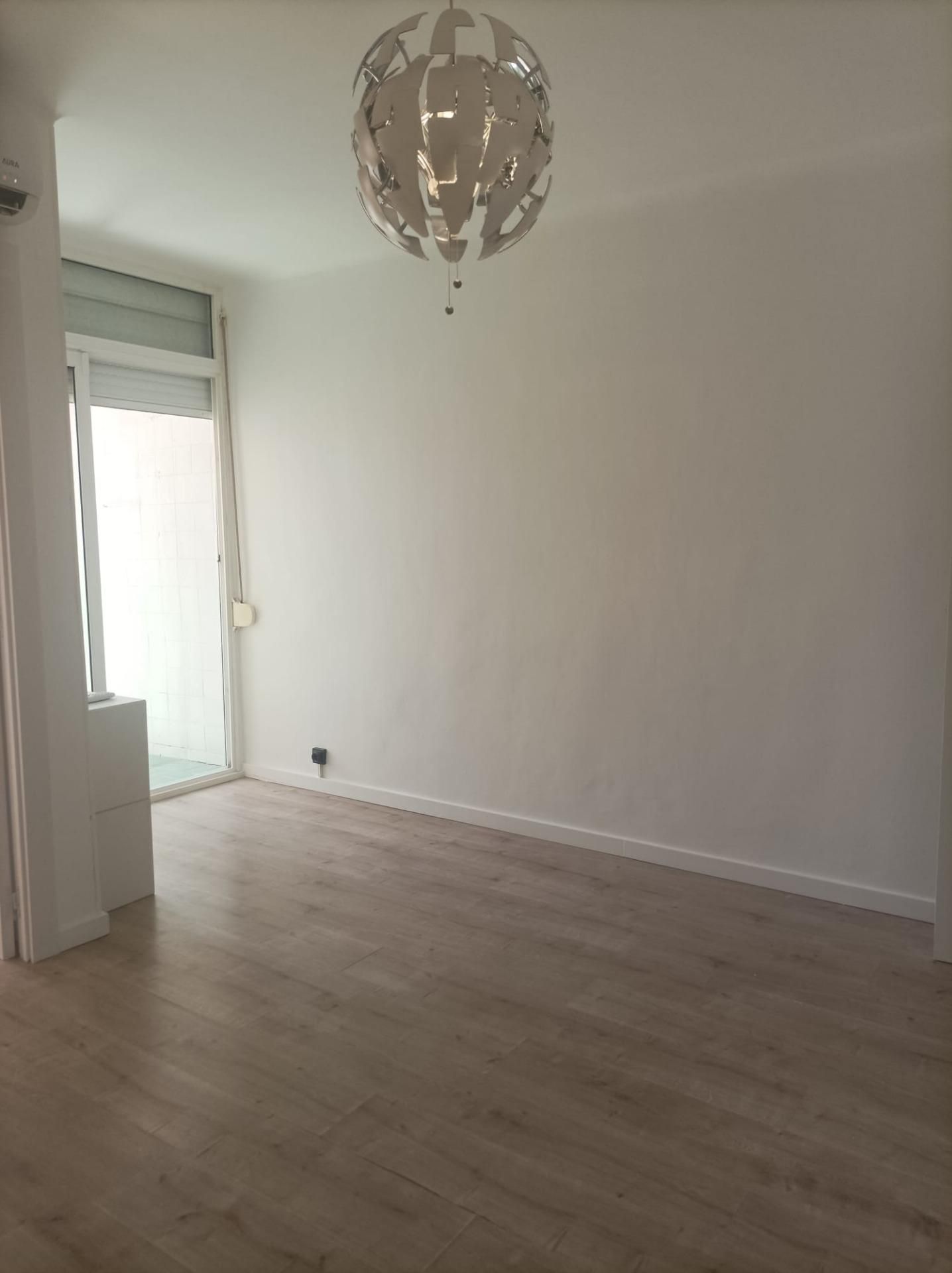 Bedroom of Flat for sale in Santa Coloma de Gramenet  with Parquet flooring